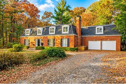 12 Woodland Rd, Westfield, MA 01085 - Photo 1