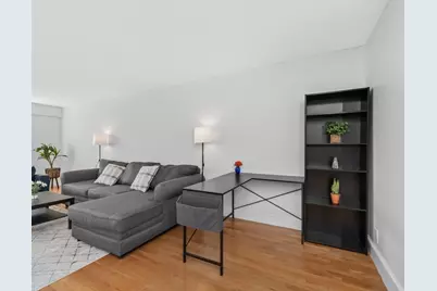 131 Sewall Ave #6, Brookline, MA 02446 - Photo 9