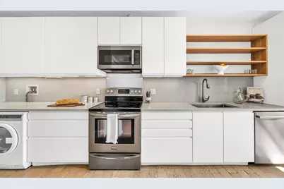 50 Lancaster Ter #4, Brookline, MA 02446 - Photo 7