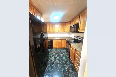 25 Longworth Ave #8, Brockton, MA 02301 - Photo 1