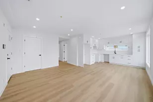 4164 Washington St, Boston, MA 02131 - Photo 9