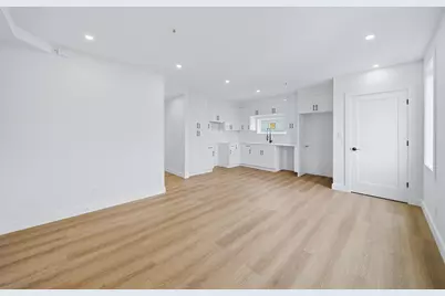 4164 Washington St #06, Boston, MA 02131 - Photo 19