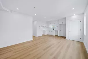4164 Washington St, Boston, MA 02131 - Photo 19