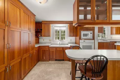 22 Pinecrest Dr, Sandwich, MA 02463 - Photo 9