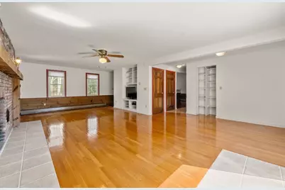 22 Pinecrest Dr, Sandwich, MA 02463 - Photo 17