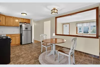 70 Quentin Rd, Springfield, MA 01129 - Photo 7