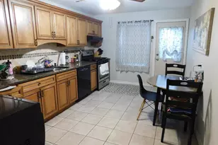 80 Brush Hill Ave, West Springfield, MA 01089 - Photo 9