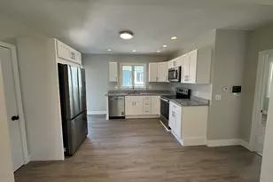 19 Weir Ave, Taunton, MA 02780 - Photo 11