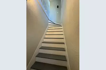 19 Weir Ave, Taunton, MA 02780 - Photo 15