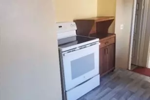 10-12 School Square, Winchendon, MA 01368 - Photo 7