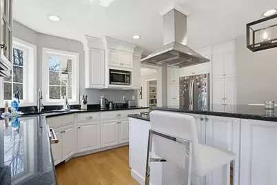 155 Rawson St, Leicester, MA 01524 - Photo 7