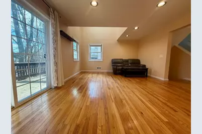 22 Gates Road #B, Worcester, MA 01603 - Photo 5