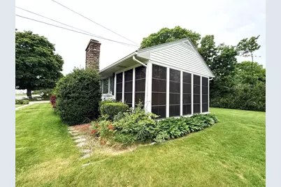 33 Slater St, Webster, MA 01570 - Photo 23