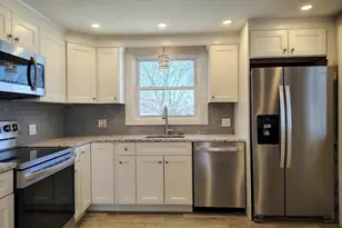 74 Thurlow Ave, Revere, MA 02151 - Photo 5