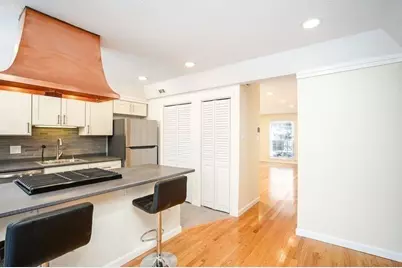 58 Williamsburg Dr #58, Springfield, MA 01108 - Photo 9