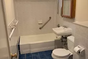 105-107 Warwick Rd, Newton, MA 02465 - Photo 9