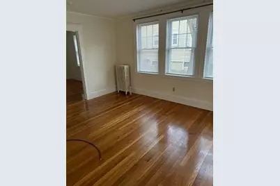 105-107 Warwick Rd, Newton, MA 02465 - Photo 5