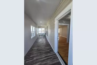 618 Mill St, Worcester, MA 01602 - Photo 3