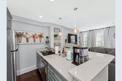 83 Main Street #6, Boston, MA 02129 - Photo 3