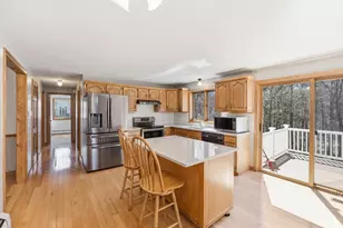 9 Knollwood Dr, Charlton, MA 01507 - Photo 9