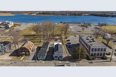 226 Merrimac St, Newburyport, MA 01950 - Photo 17