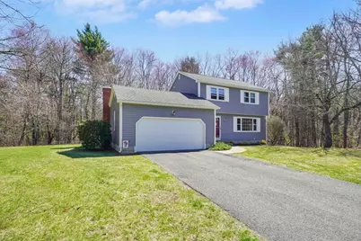 6 Ladd Ln, Wilbraham, MA 01095 - Photo 3