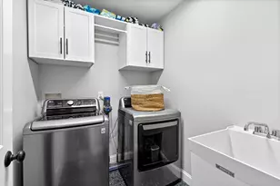 102 Cairn Ridge Rd, Falmouth, MA 02536 - Photo 9