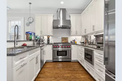 844 E 4th Street #2, Boston, MA 02127 - Photo 3