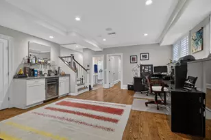 844 E 4th St, Boston, MA 02127 - Photo 23