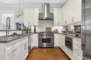 844 E 4th St, Boston, MA 02127 - Photo 3