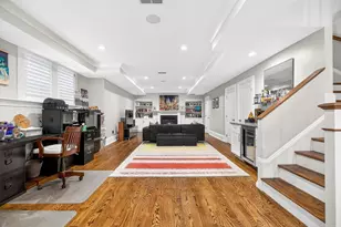 844 E 4th St, Boston, MA 02127 - Photo 21