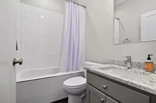 844 E 4th St, Boston, MA 02127 - Photo 19