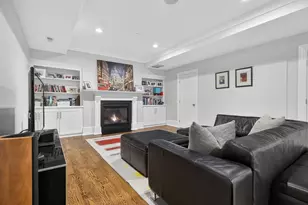 844 E 4th St, Boston, MA 02127 - Photo 25