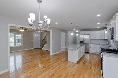 34 Chilson, Springfield, MA 01118 - Photo 7