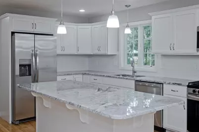 34 Chilson, Springfield, MA 01118 - Photo 5