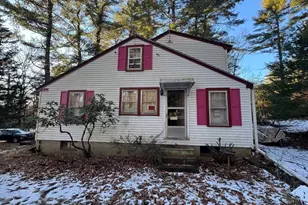 98 Medway St, Norfolk, MA 02056 - Photo 3