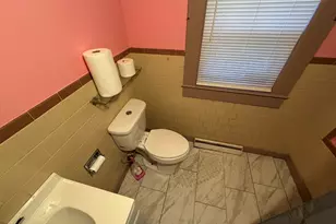 98 Medway St, Norfolk, MA 02056 - Photo 9