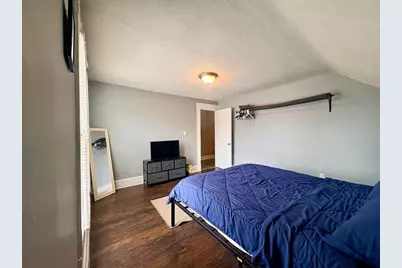 38 Greenacre Sq #2 & 3, Springfield, MA 01105 - Photo 9