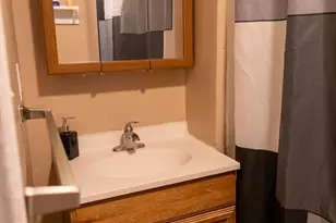 38 Greenacre Square, Springfield, MA 01105 - Photo 3