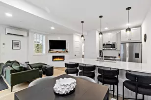 286 Bradford St, Provincetown, MA 02657 - Photo 3