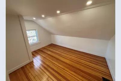 240 Nahatan #240, Norwood, MA 02062 - Photo 11