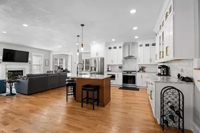 68 Princeton St, Holden, MA 01522 - Photo 5