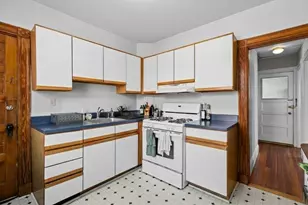 35 Eustis St, Cambridge, MA 02140 - Photo 19