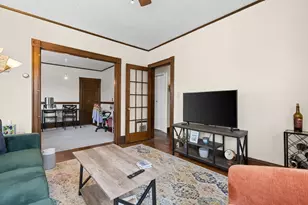 35 Eustis St, Cambridge, MA 02140 - Photo 5