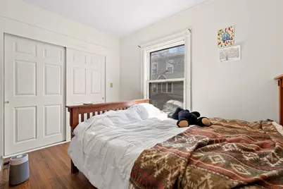 35 Eustis St, Cambridge, MA 02140 - Photo 13