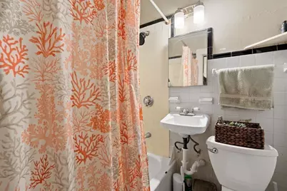 35 Eustis St, Cambridge, MA 02140 - Photo 17