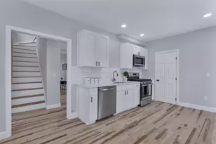 73 Walnut St, Dedham, MA 02026 - Photo 3