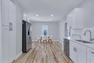 73 Walnut St, Dedham, MA 02026 - Photo 7