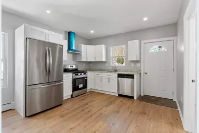 26 Pratt Rd, Fitchburg, MA 01420 - Photo 5