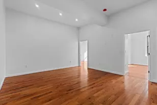 280 Essex St, Lawrence, MA 01840 - Photo 3